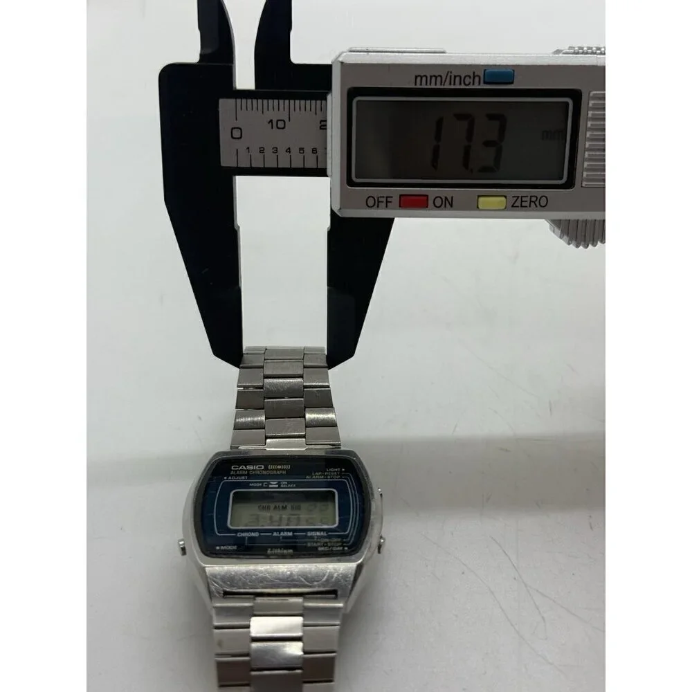 Vtg Casio 83QS-41 Alarm Chronograph Lithium Digital Quartz Men’s Watch Stainless